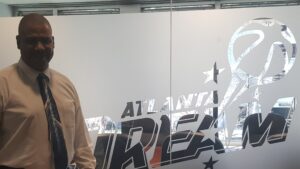 Coach by sign